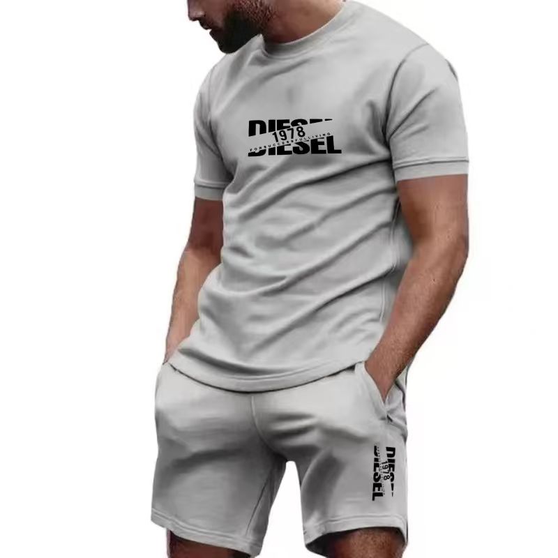 طقم صيفي جديد للرجال لعام 2026 - مراجعة Men'S Fashion For Summer 2026 وسعره